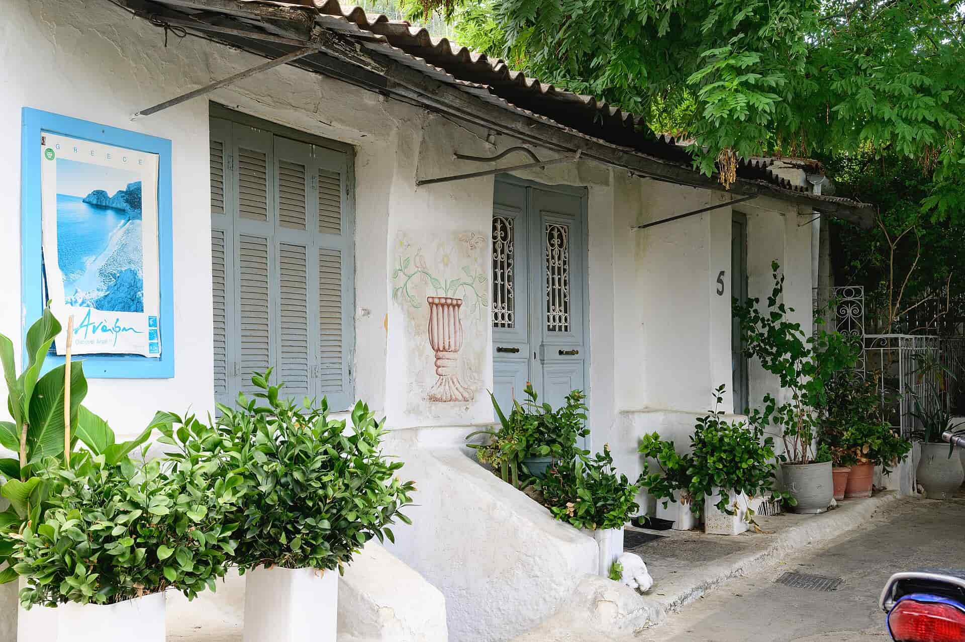 Local homes in Anafiotika