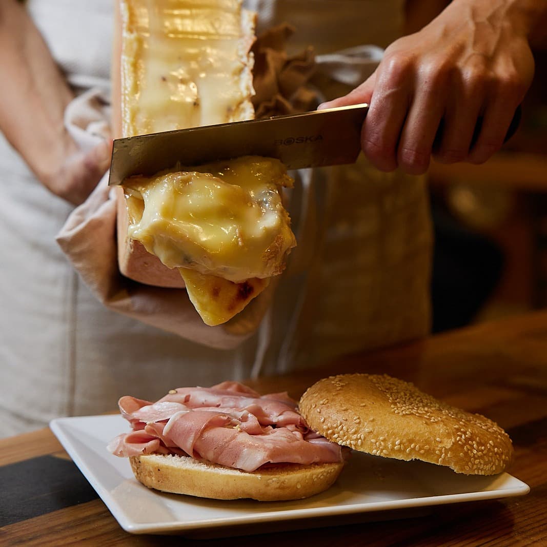 raclette aperitif at perperenzin