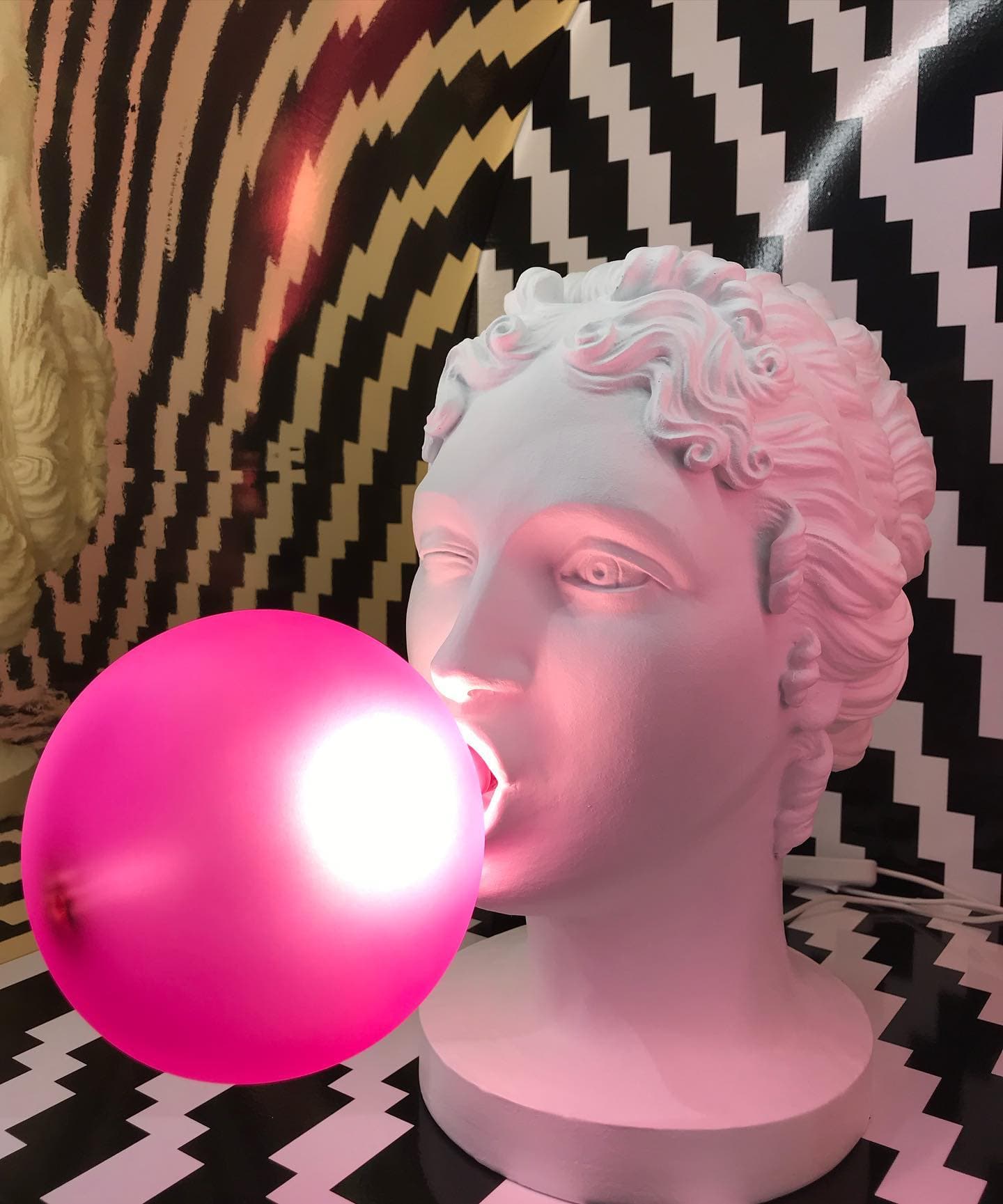 Bubblegum lamp