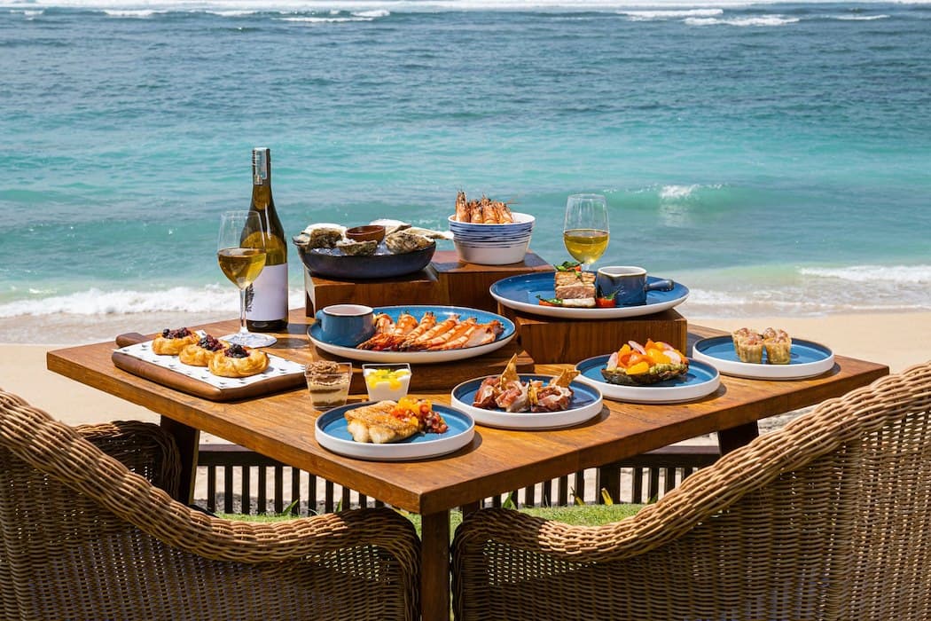 Seafood brunch at the beach club