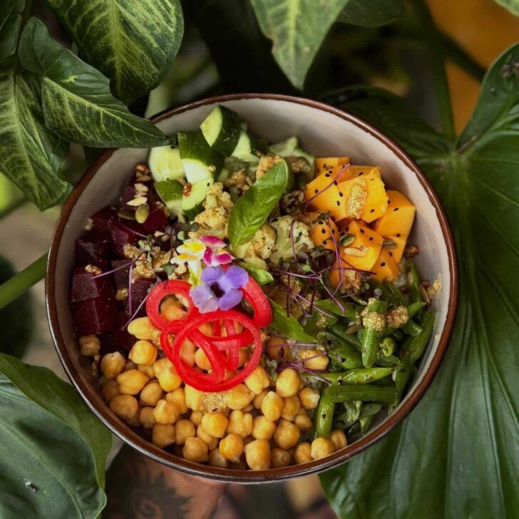 Superfood veggie bowl
