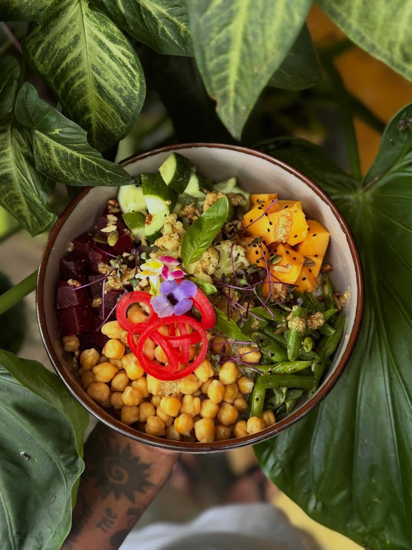 Superfood veggie bowl