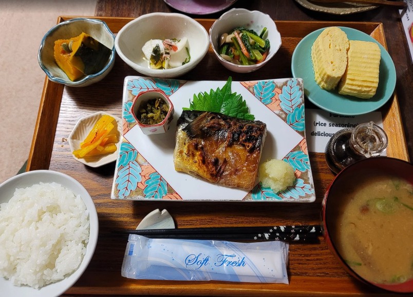 Breakfast set at Roji Usagi, Kyoto, Japan
