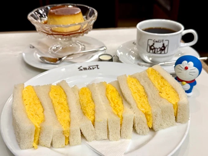 Best coffee in Kyoto - Platter of egg sandwiches
