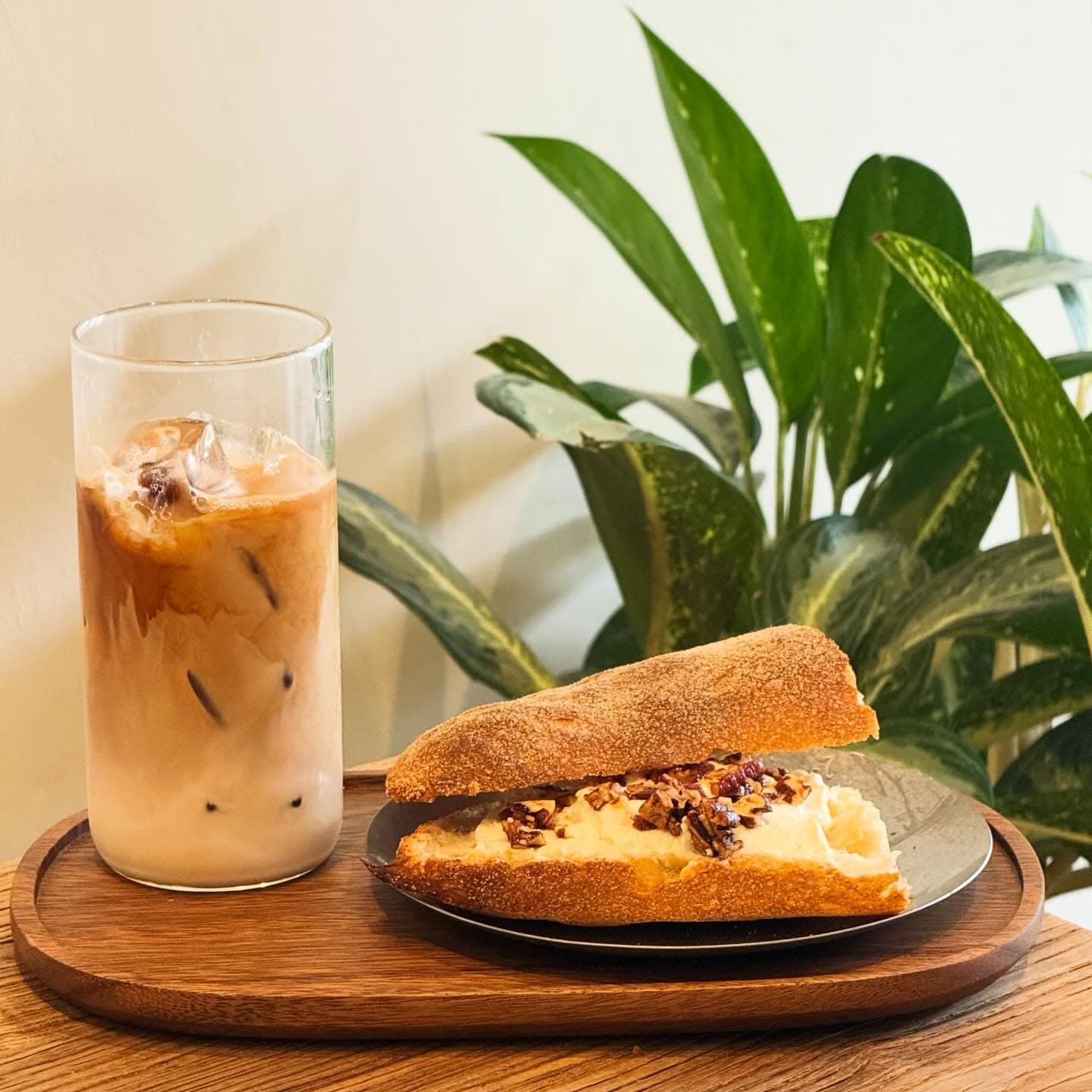 Iced coffee and sandwich