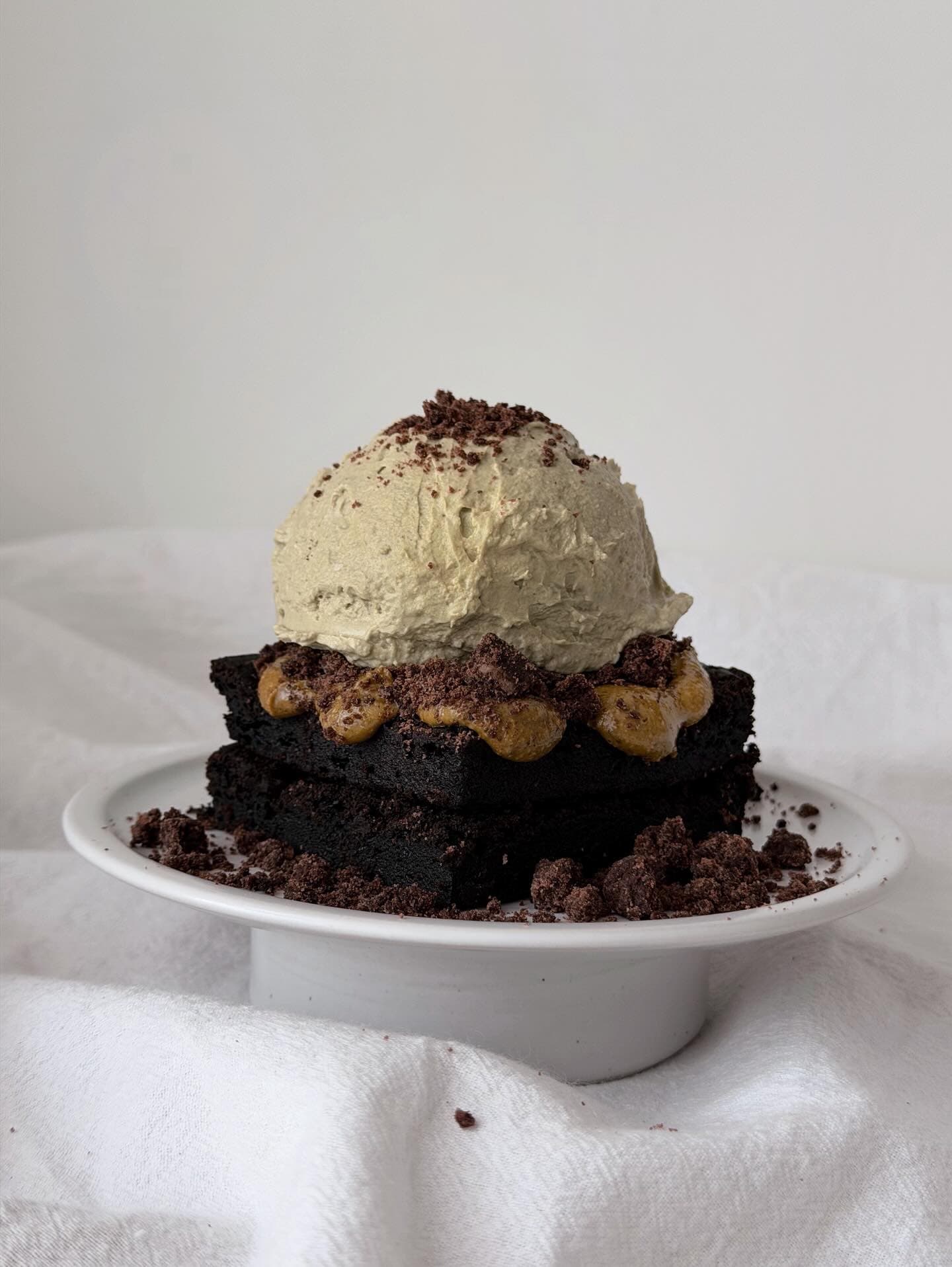 Healthy chocolate brownie from this Korean-inspired bakery